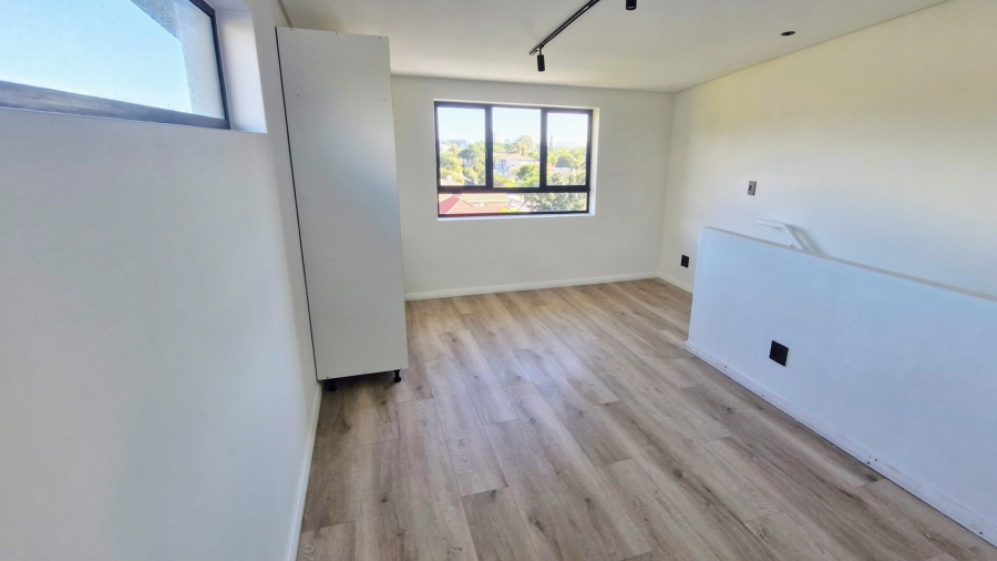 2 Bedroom Property for Sale in Table View Western Cape